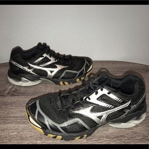 Mizuno Wave Bolt 3 : Indoor Volleyball Shoes